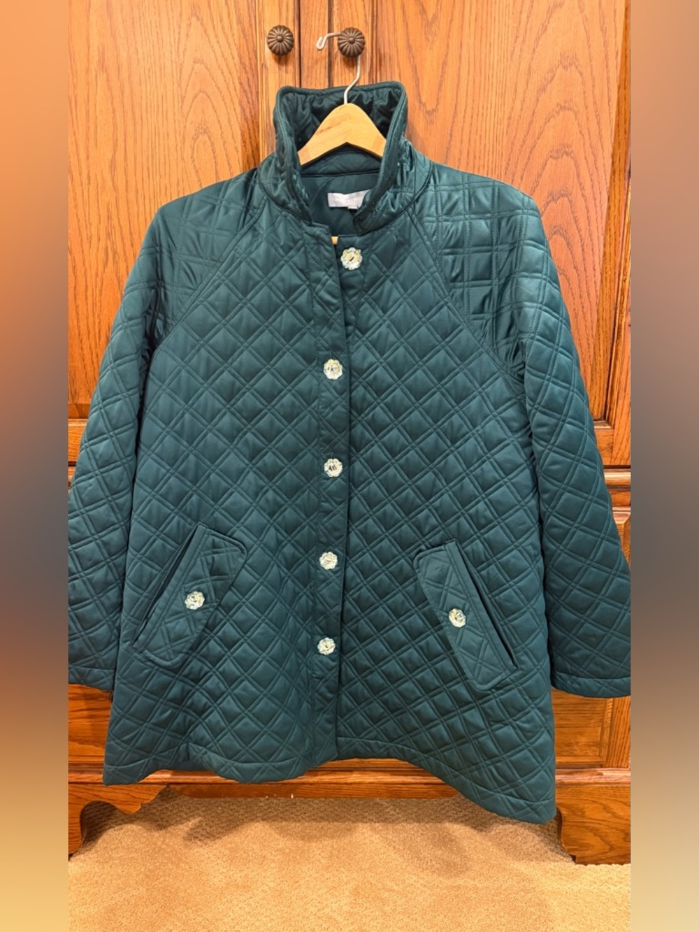 🦄💚 HHH Quilt Coat, size M